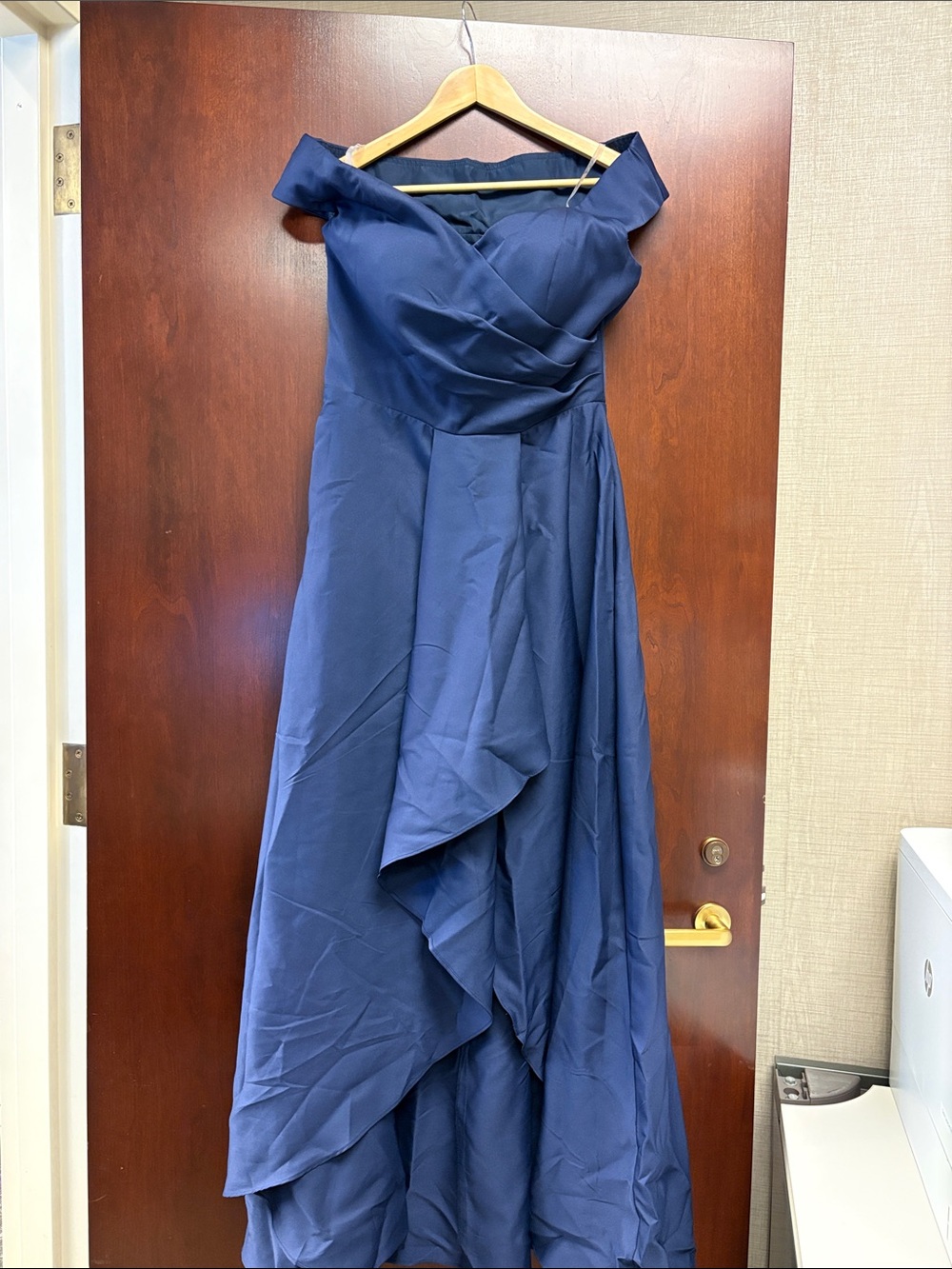 Elegant Off-Shoulder Navy Evening Dress